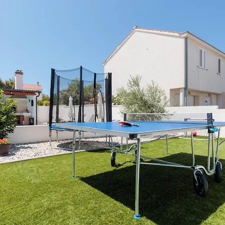 Family Friendly House With A Swimming Pool Zaton, Zadar - 24013 بيت للعطل