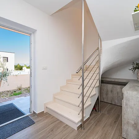 Σπίτι διακοπών Family Friendly House With A Swimming Pool Zaton, Zadar - 24013 *